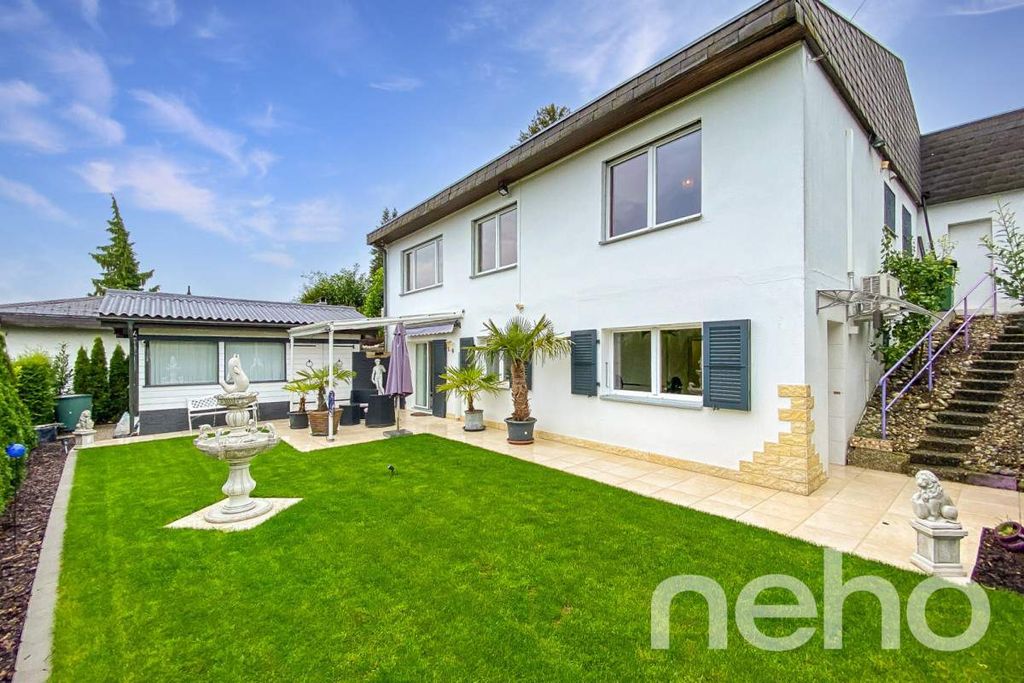 Property photo 3 of 13