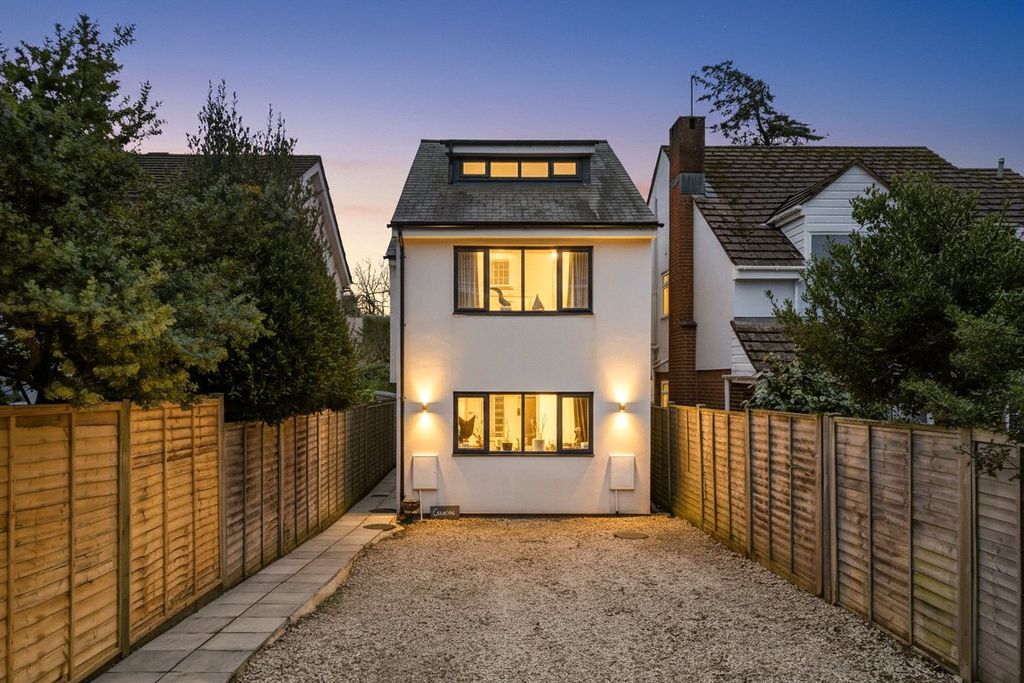 Property photo 1 of 23 Picture No. 27