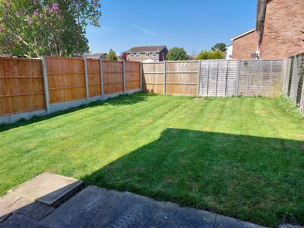 Property photo 3 of 11