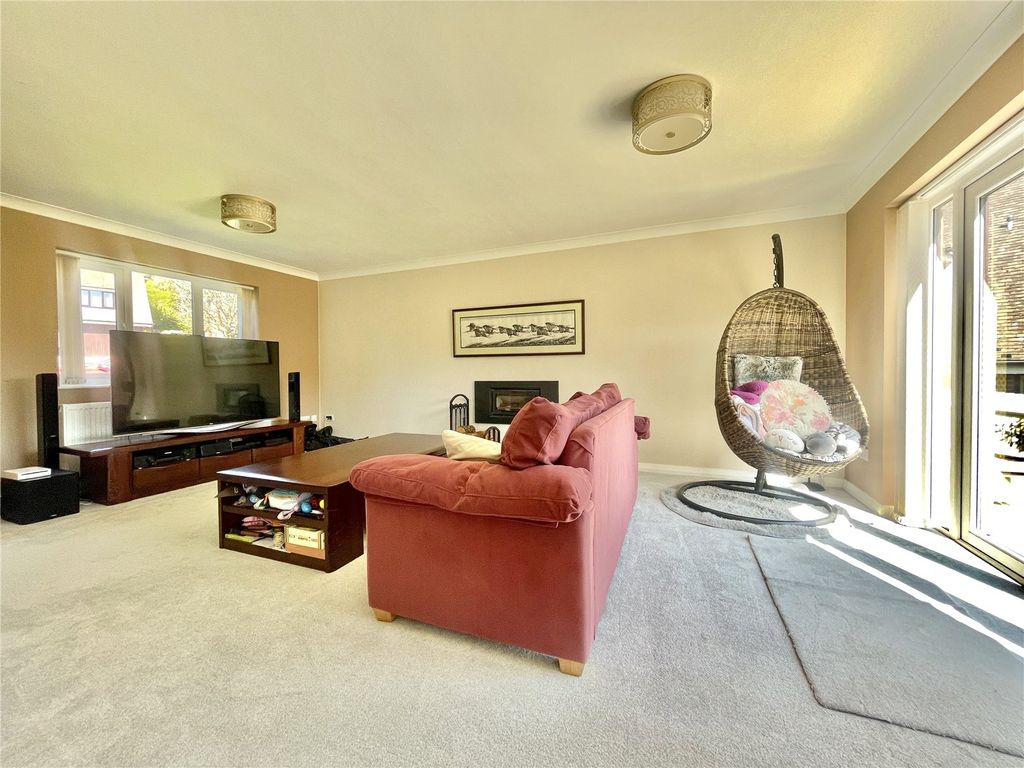 Property photo 3 of 14 Picture No. 33