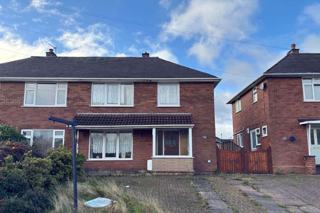 Property photo 1 of 13 219 Westgate, Walsall, West Midlands, Ws9 8Bs