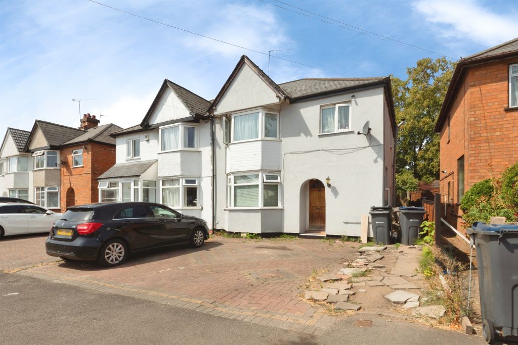Property photo 2 of 19