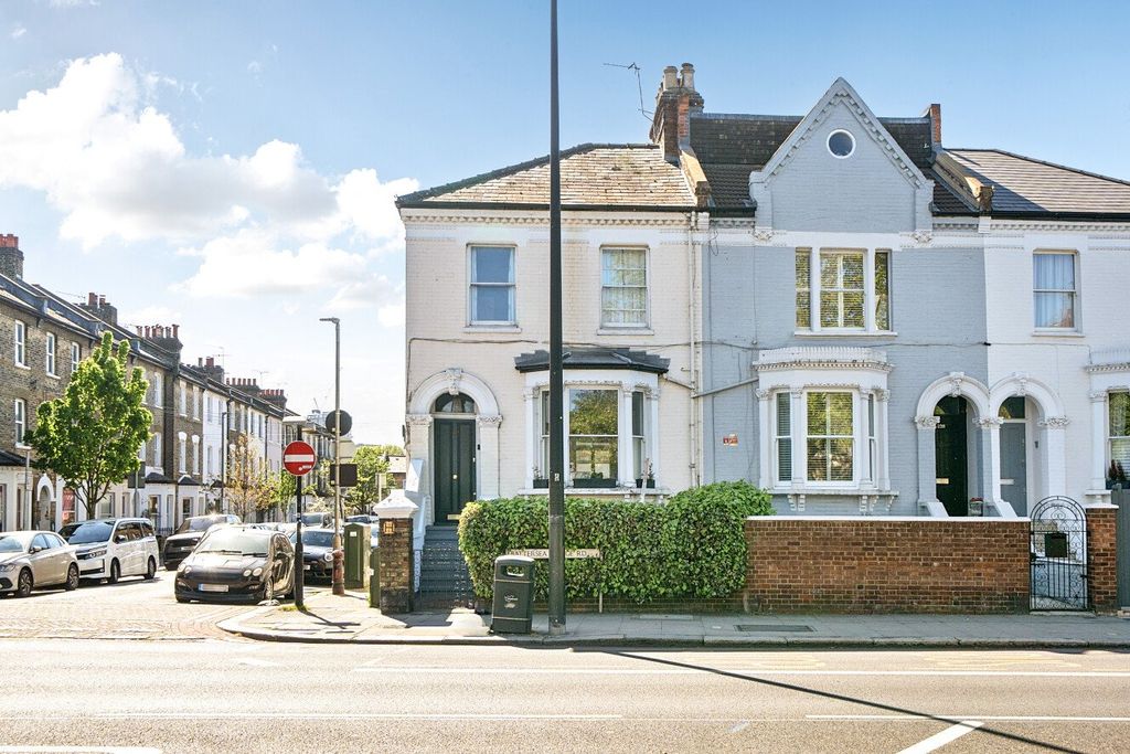 Property photo 2 of 19 Picture No. 07