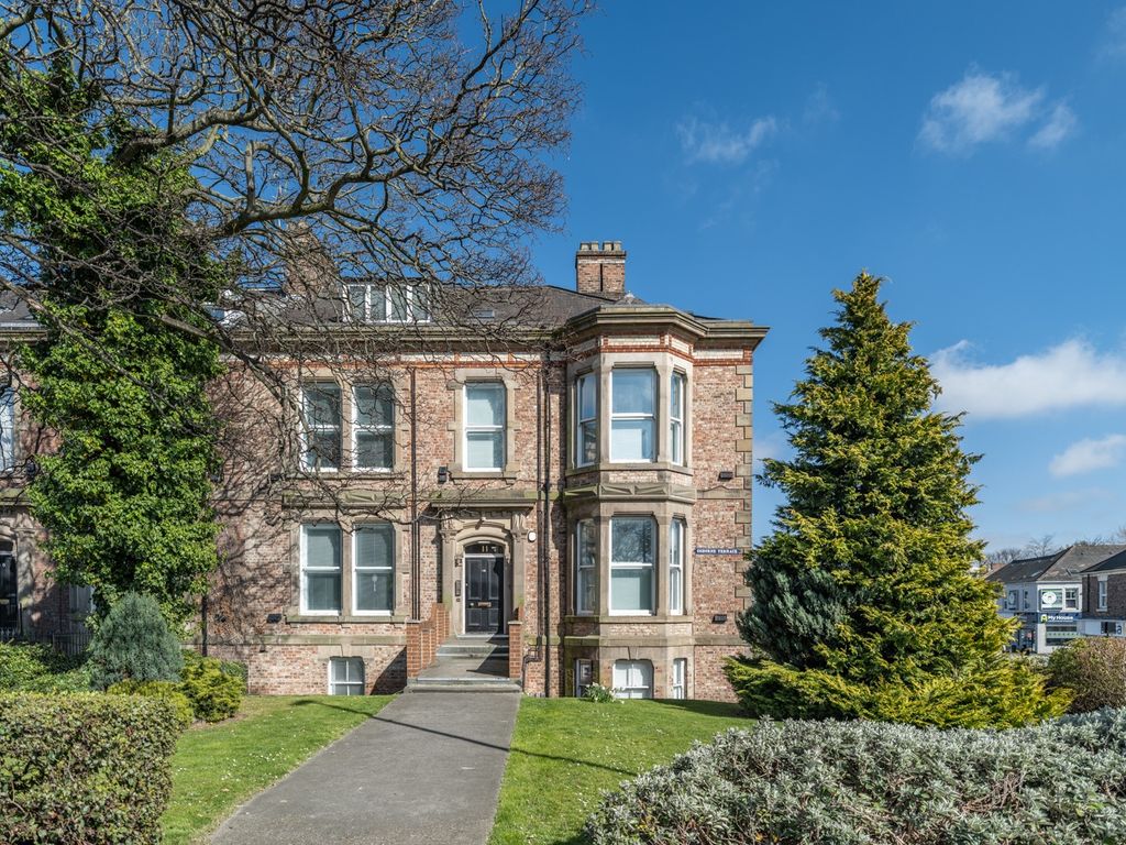 Property photo 2 of 8 4840332
