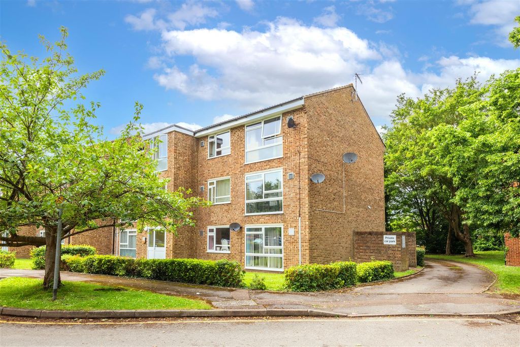 Property photo 1 of 9 External Master.Jpg