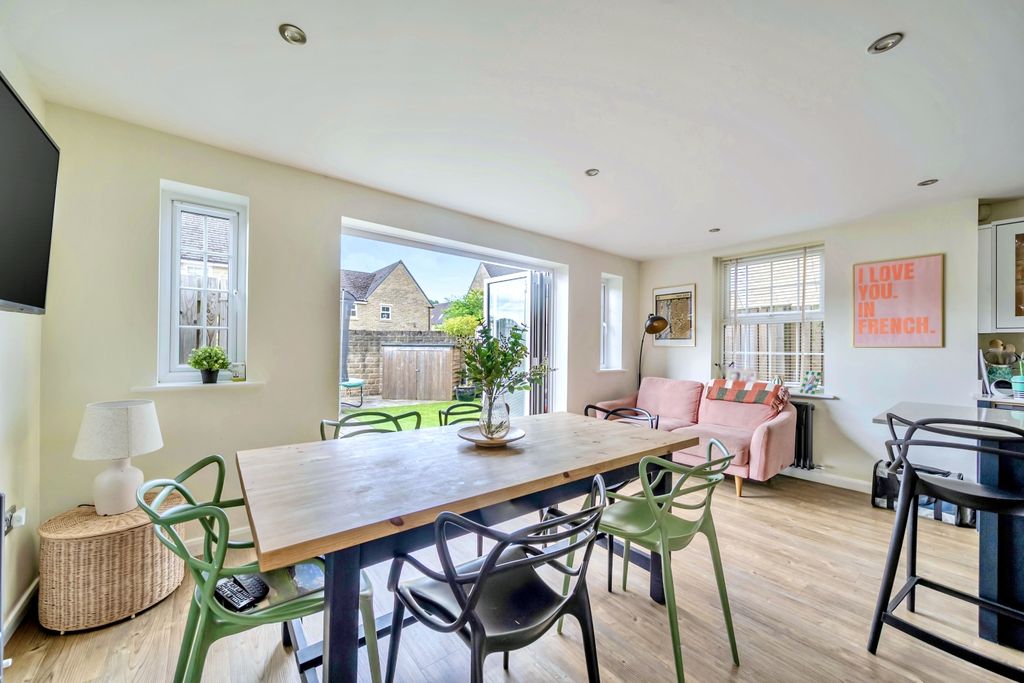 Property photo 3 of 17 Open-Plan Kitchen Dining Room