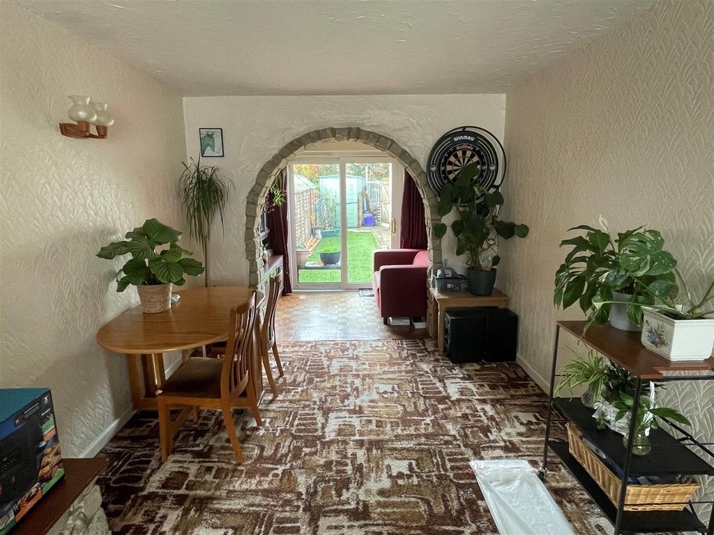 Property photo 3 of 11 12.Jpg