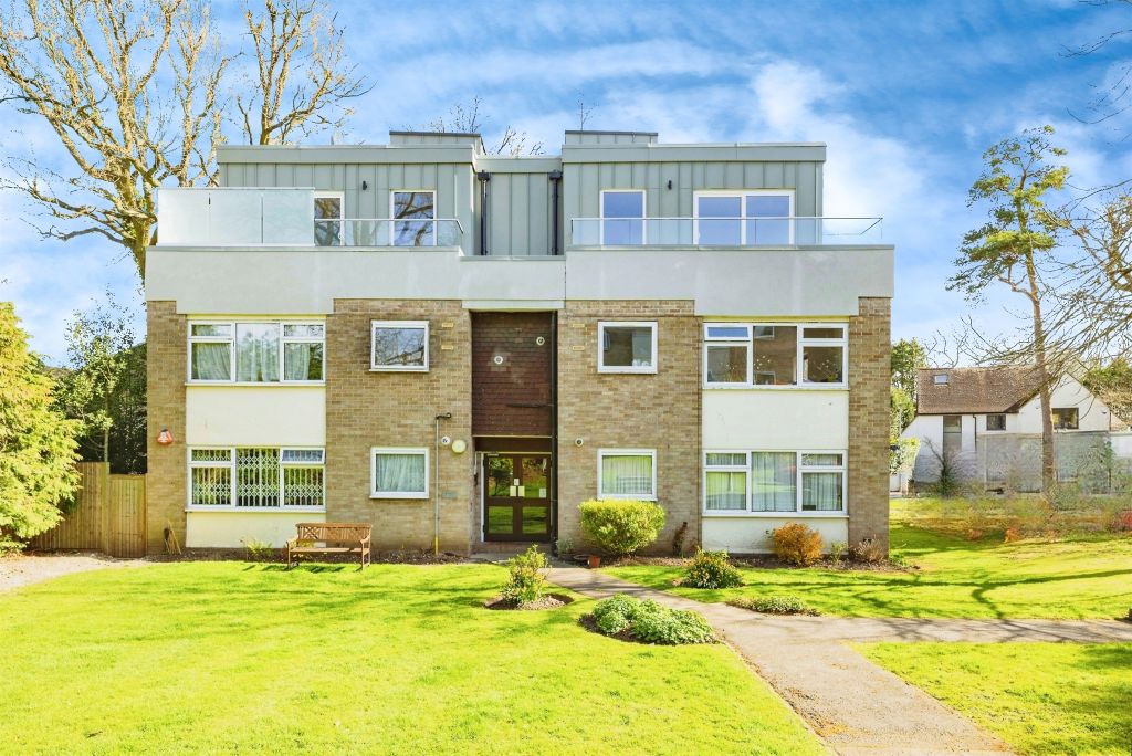 Property photo 1 of 16