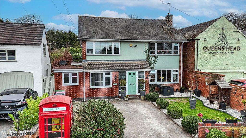 Property photo 1 of 36 Picture No. 04