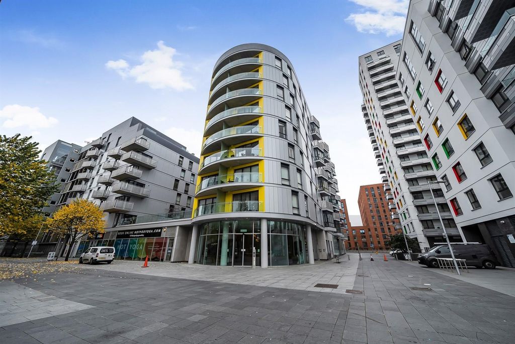 Property photo 1 of 9