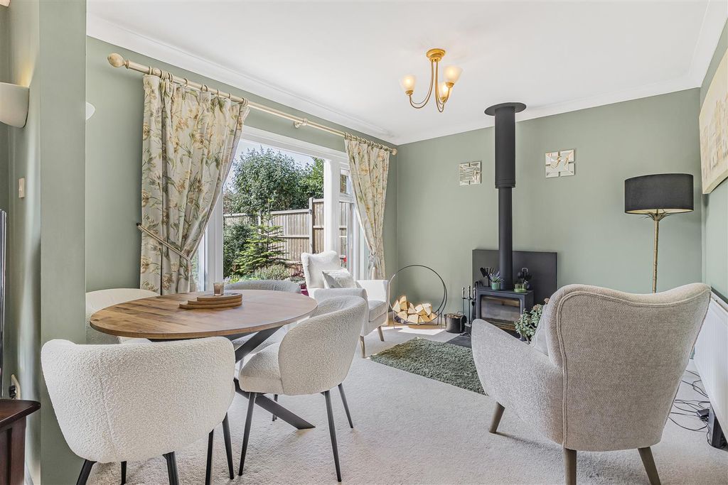 Property photo 2 of 15 Img_4835.Jpg