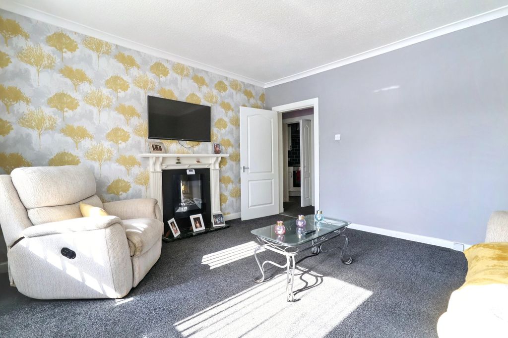 Property photo 3 of 17 Picture No. 03