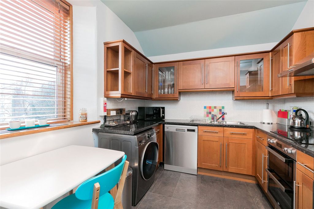 Property photo 2 of 5 Photo 2