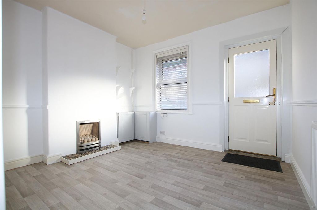 Property photo 2 of 10 Img_3033.Jpg