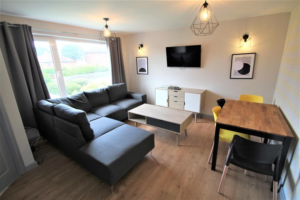 Property photo 1 of 13 Property Photo