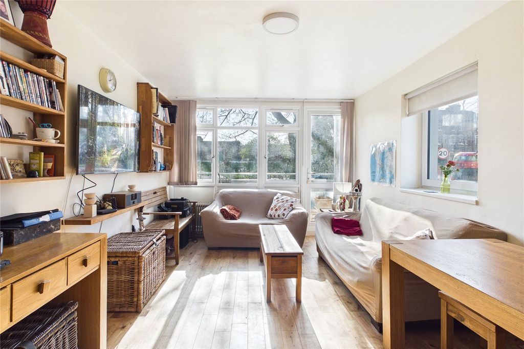 Property photo 1 of 11 Picture No. 06