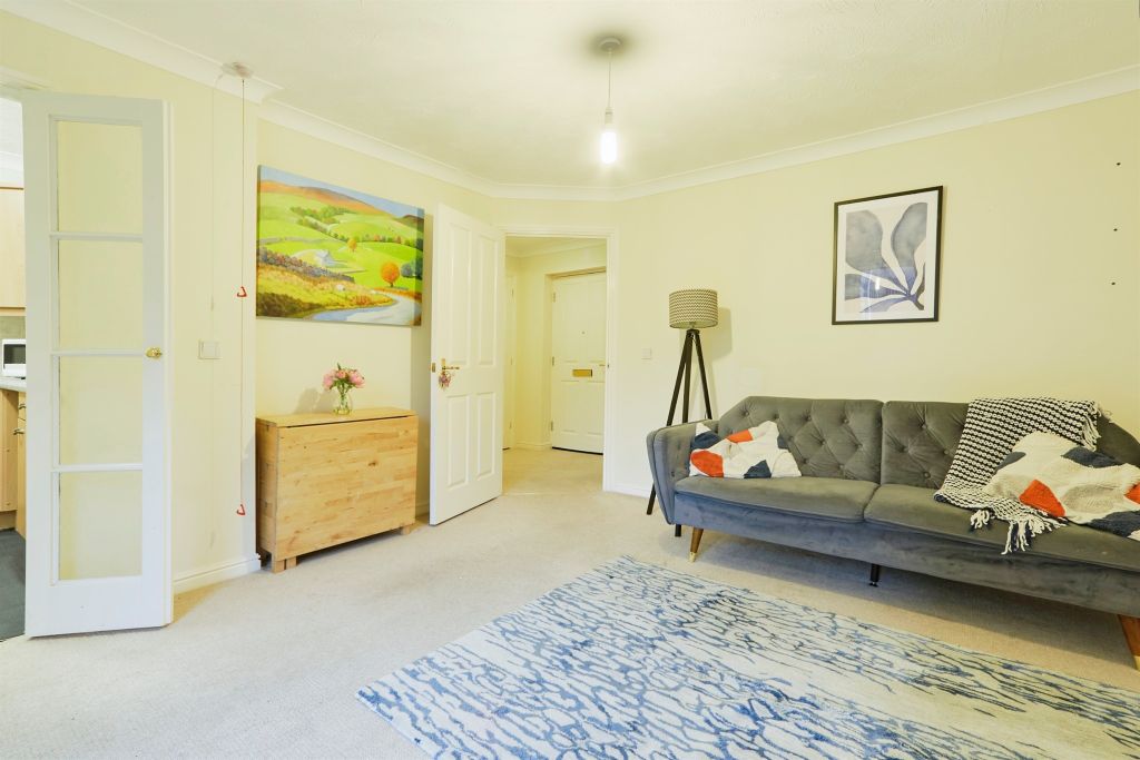 Property photo 2 of 16