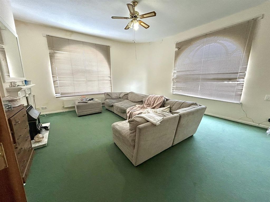 Property photo 1 of 7 2A7Ea8E6-c958-4956-Bc40-389E1d53851E.Jpg