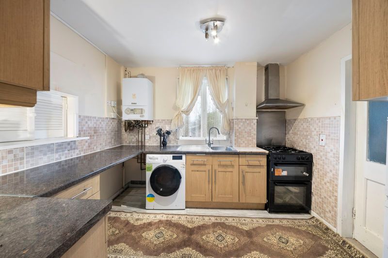 Property photo 2 of 14 Photo 10