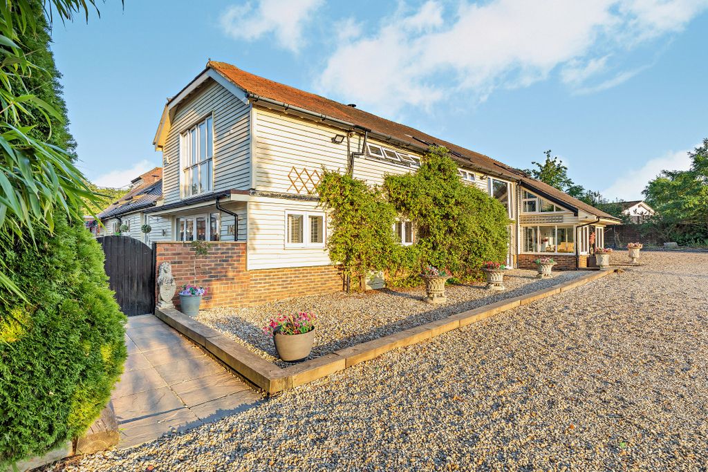 Property photo 1 of 34 Picture No. 73