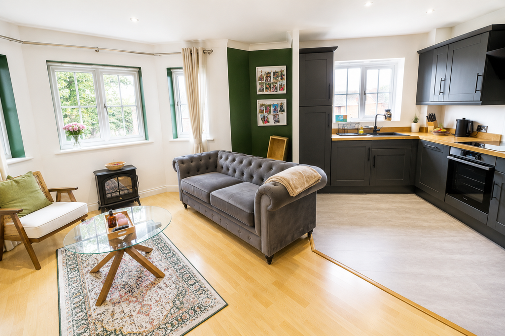 Property photo 2 of 12 Open Plan Living