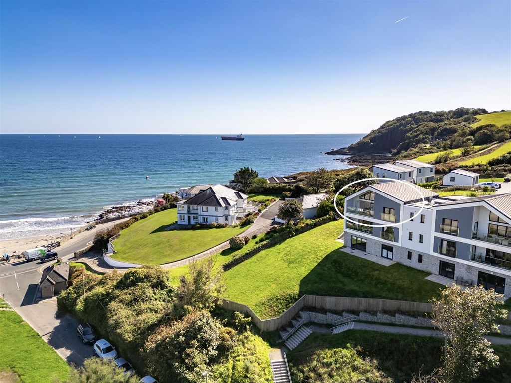 Property photo 2 of 30