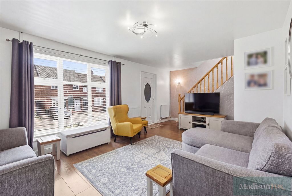 Property photo 3 of 20 Picture No. 11