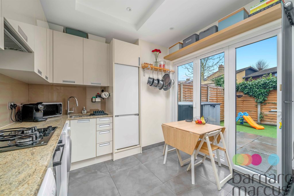 Property photo 2 of 14