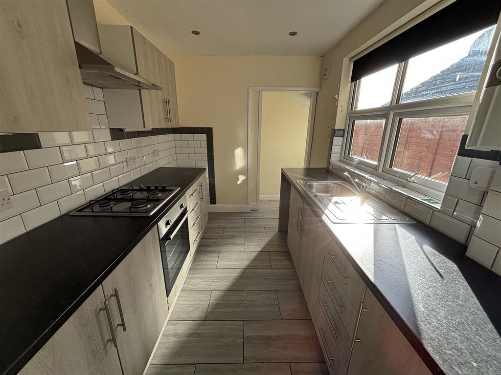 Property photo 3 of 13 Img_1379.Jpeg