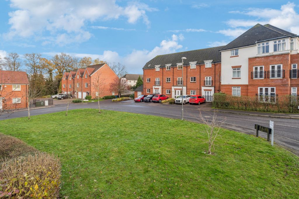 Property photo 1 of 7