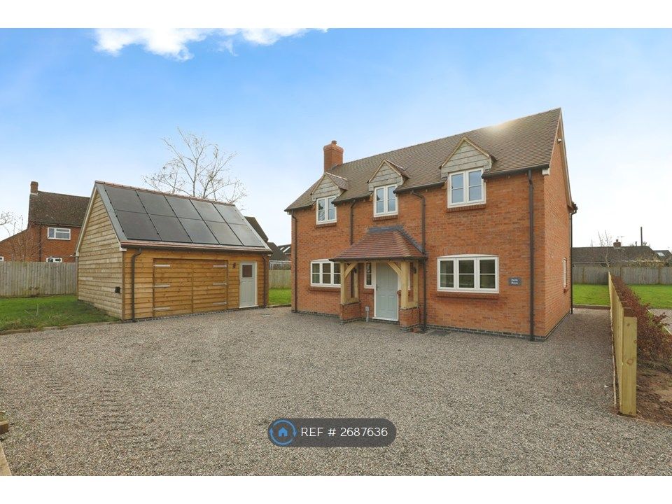 Property photo 1 of 19 Dartle House With 2 Storey Garage