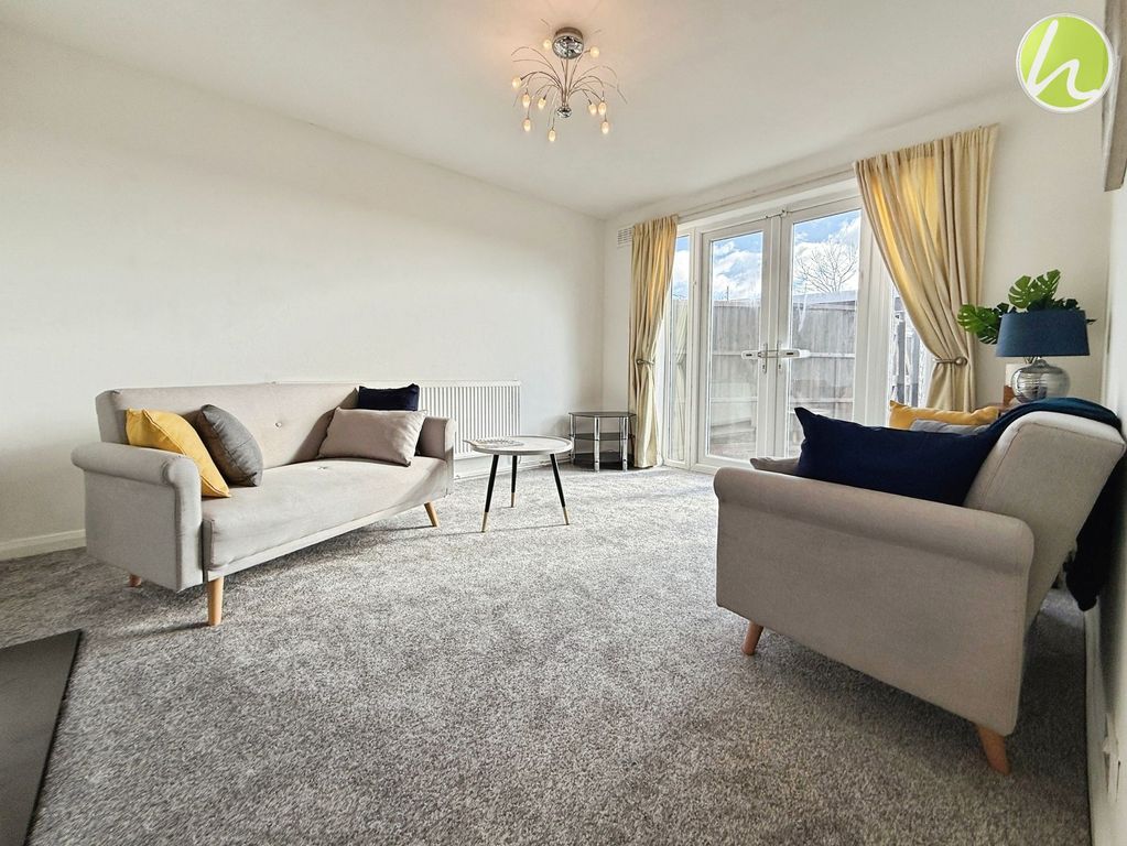 Property photo 3 of 21