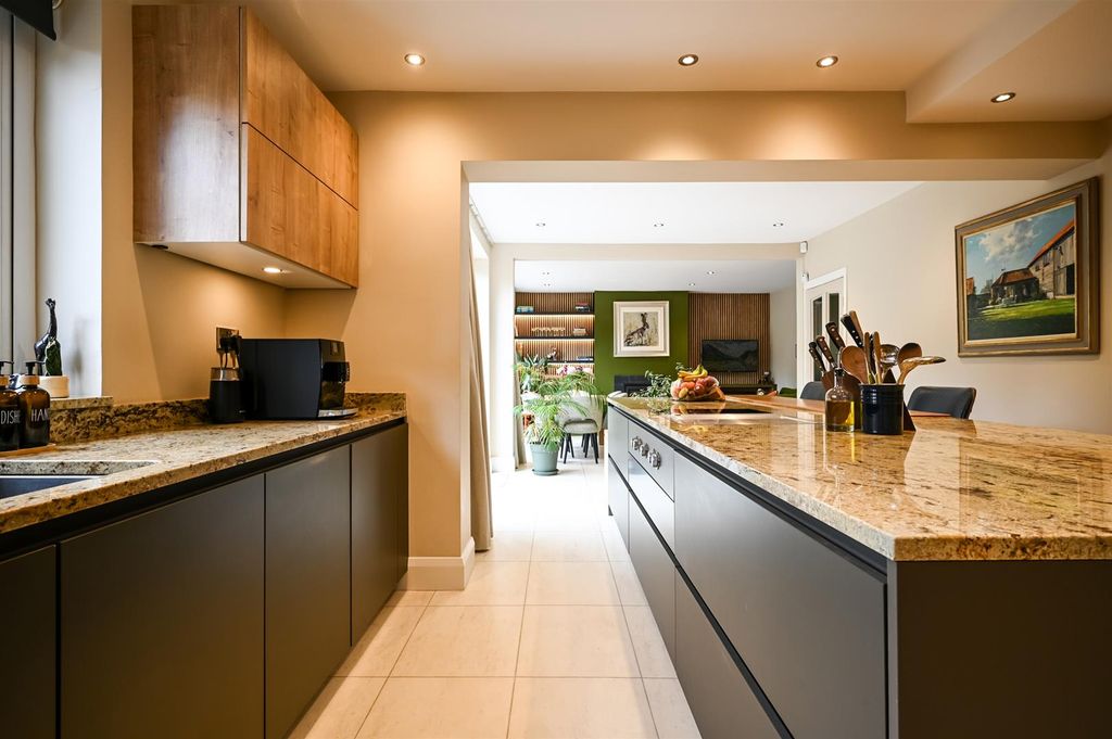 Property photo 2 of 44 Dining Kitchen