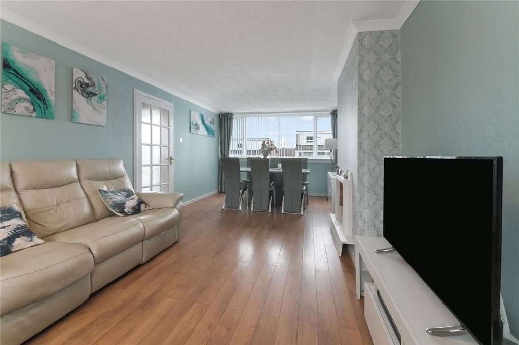 Property photo 3 of 18 Picture No. 03