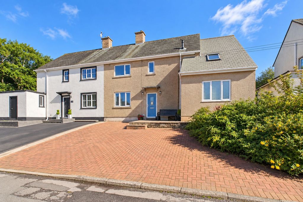 Property photo 1 of 31