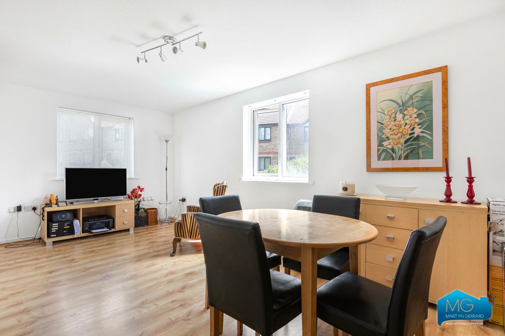 Property photo 1 of 14 Picture No. 01