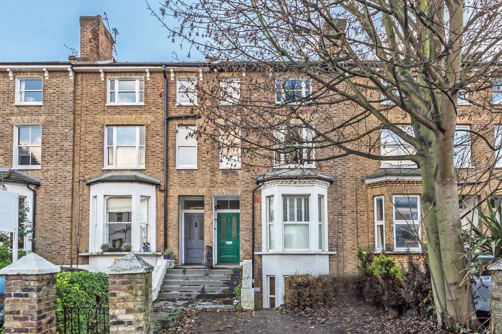 Property photo 1 of 4