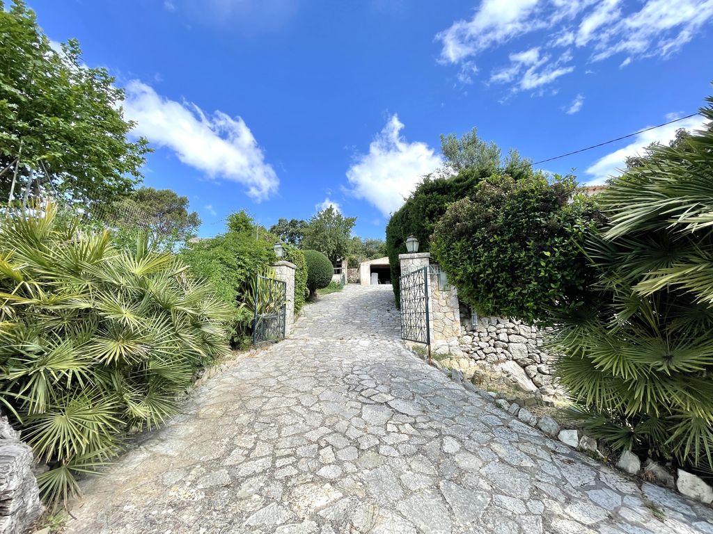 Property photo 2 of 7 Img_3321-Min.Jpg