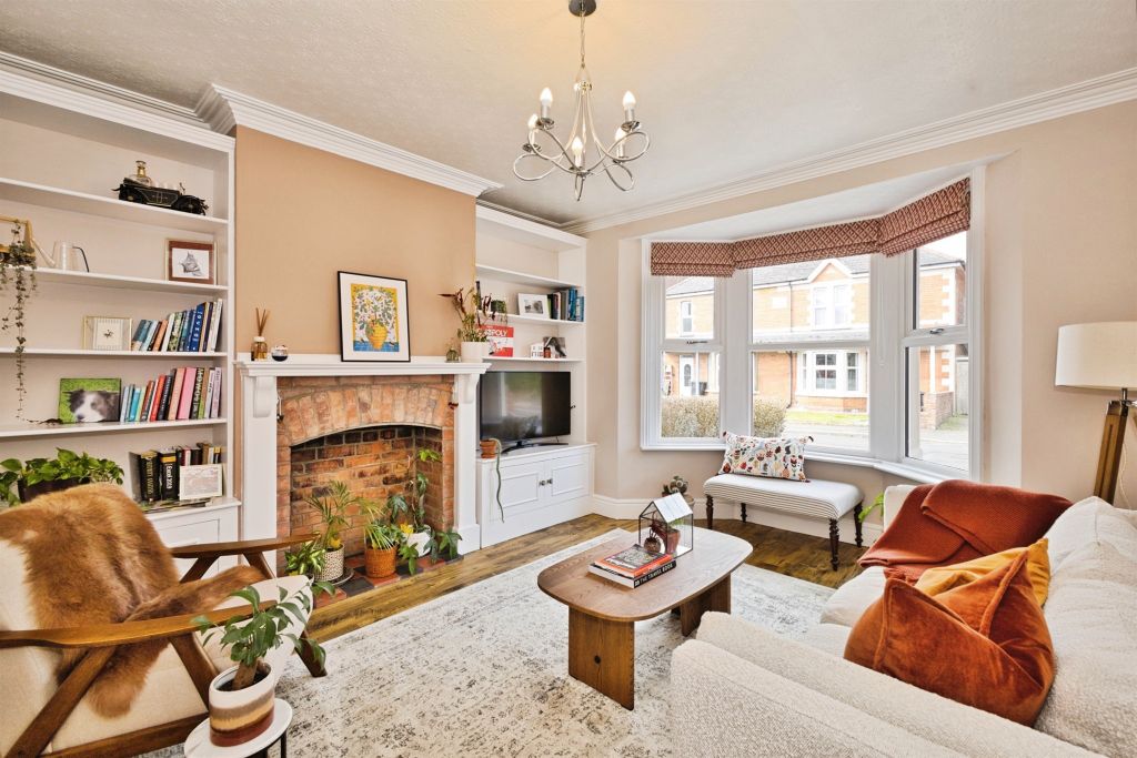 Property photo 2 of 18