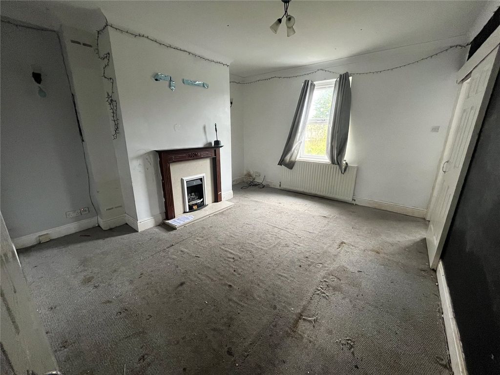 Property photo 2 of 14 Picture No. 01