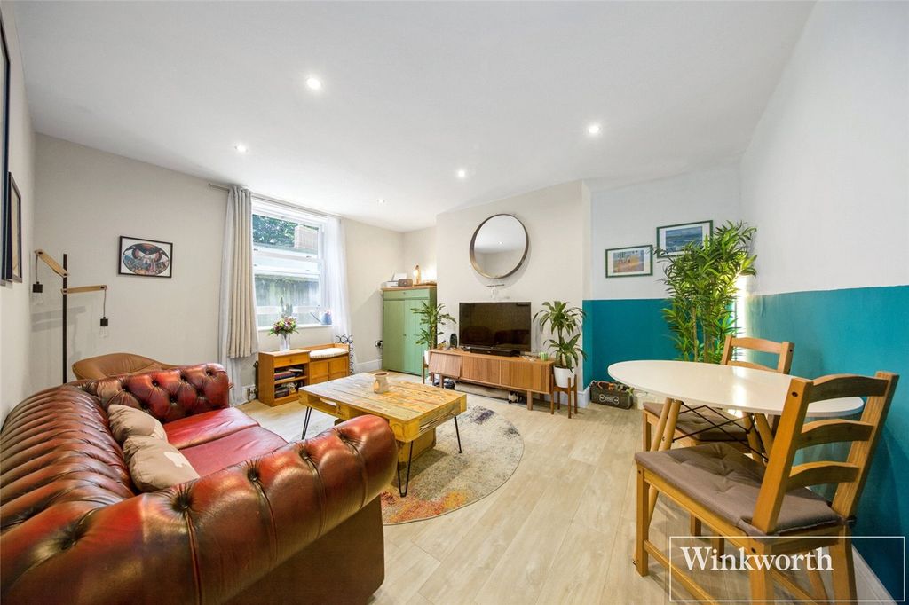 Property photo 1 of 10 Picture No. 02