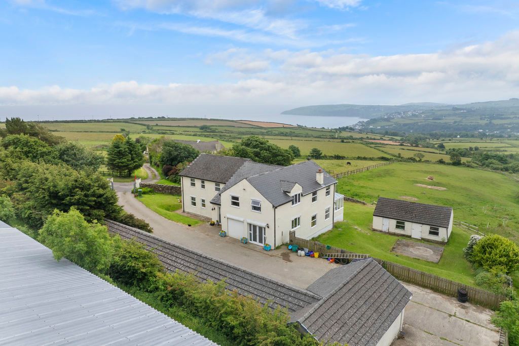 Property photo 1 of 42 Old Clarum House