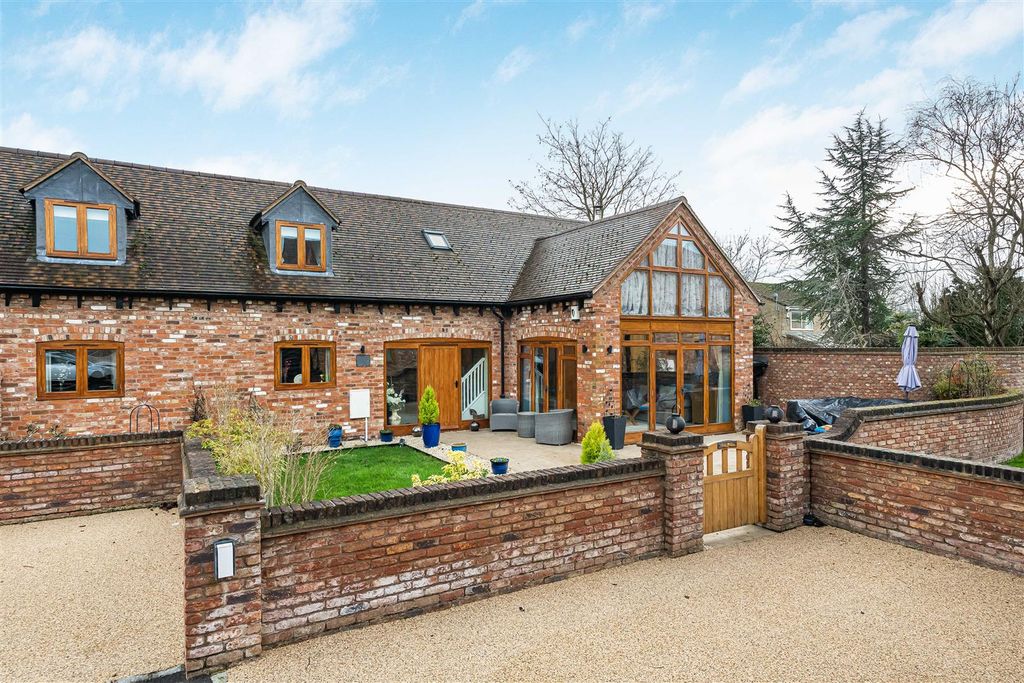 Property photo 1 of 29 24_70588.Jpg