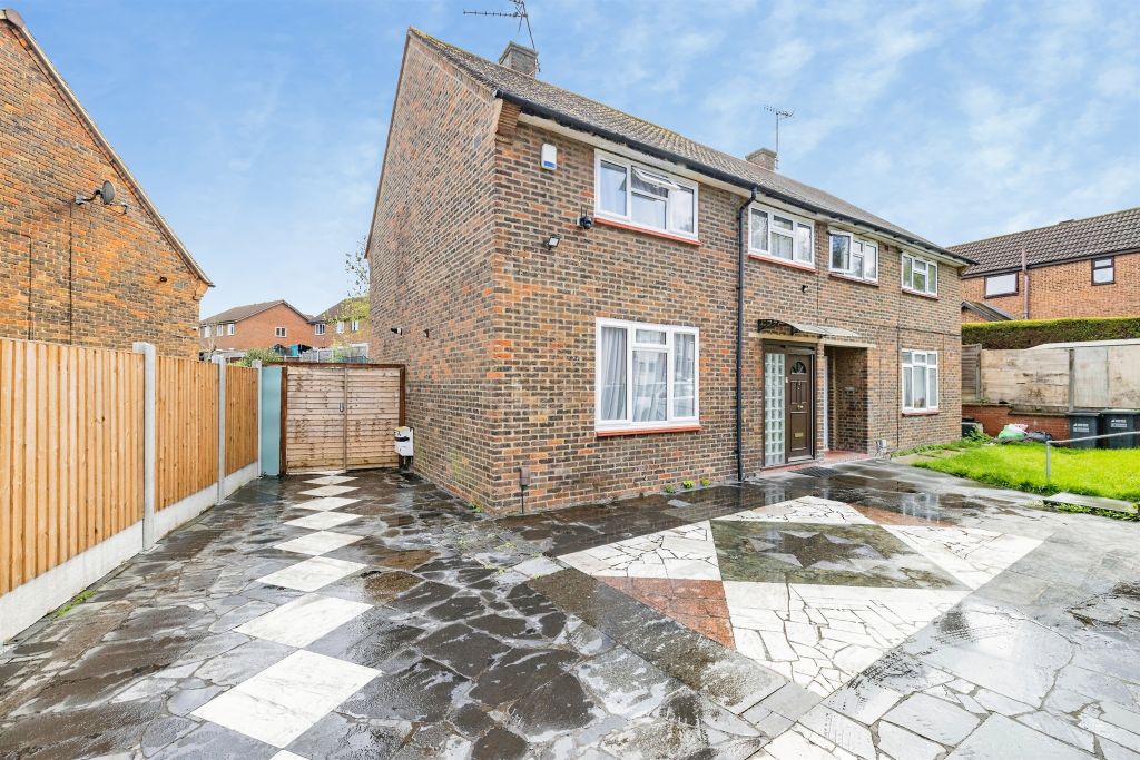 Property photo 1 of 16