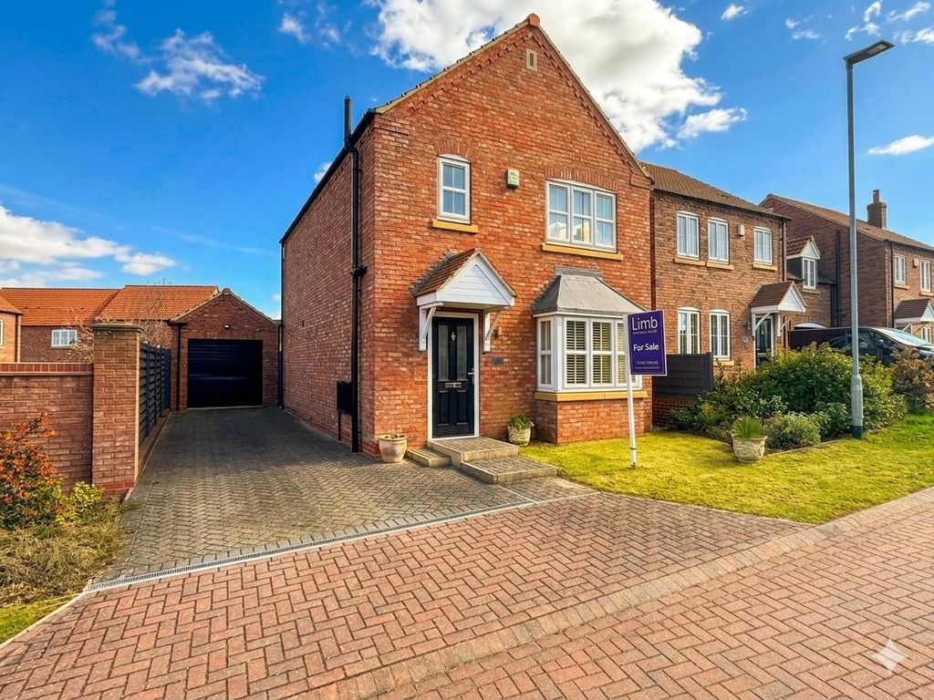 Property photo 1 of 15 10Bbfronta.Png