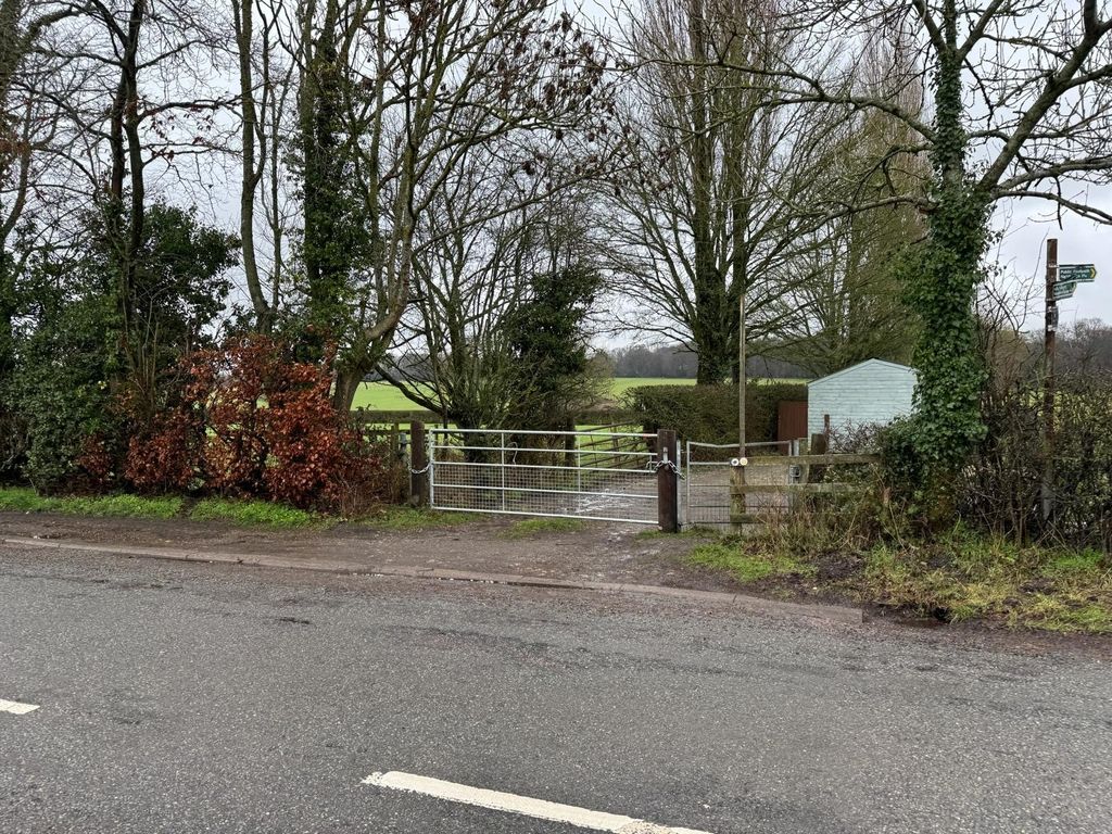 Property photo 2 of 5 Photo 3