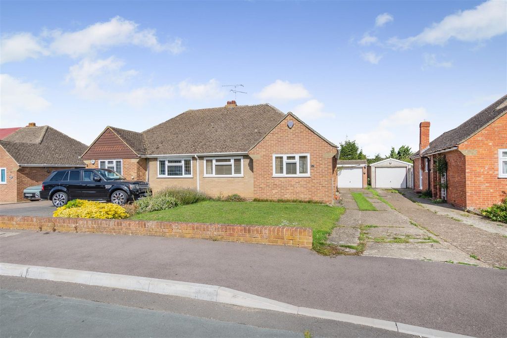 Property photo 1 of 16 8659670-Exterior01.Jpg