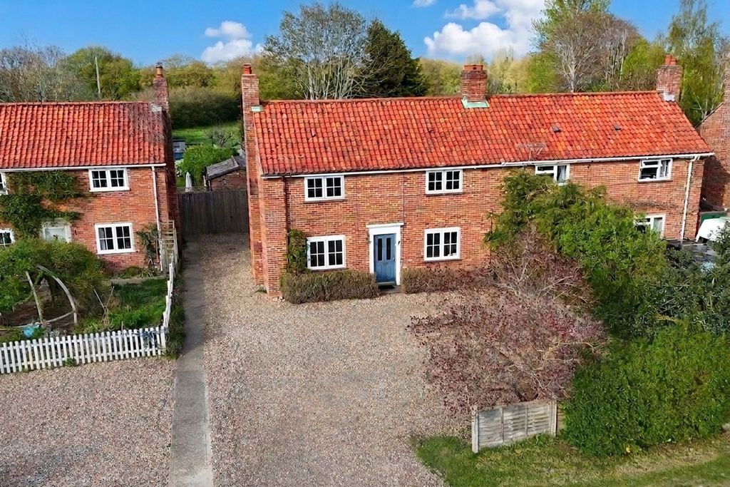 Property photo 1 of 30