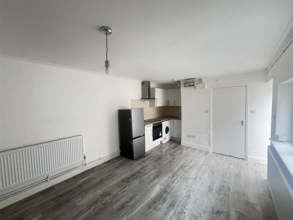 Property photo 3 of 6 Open Living..Jpg