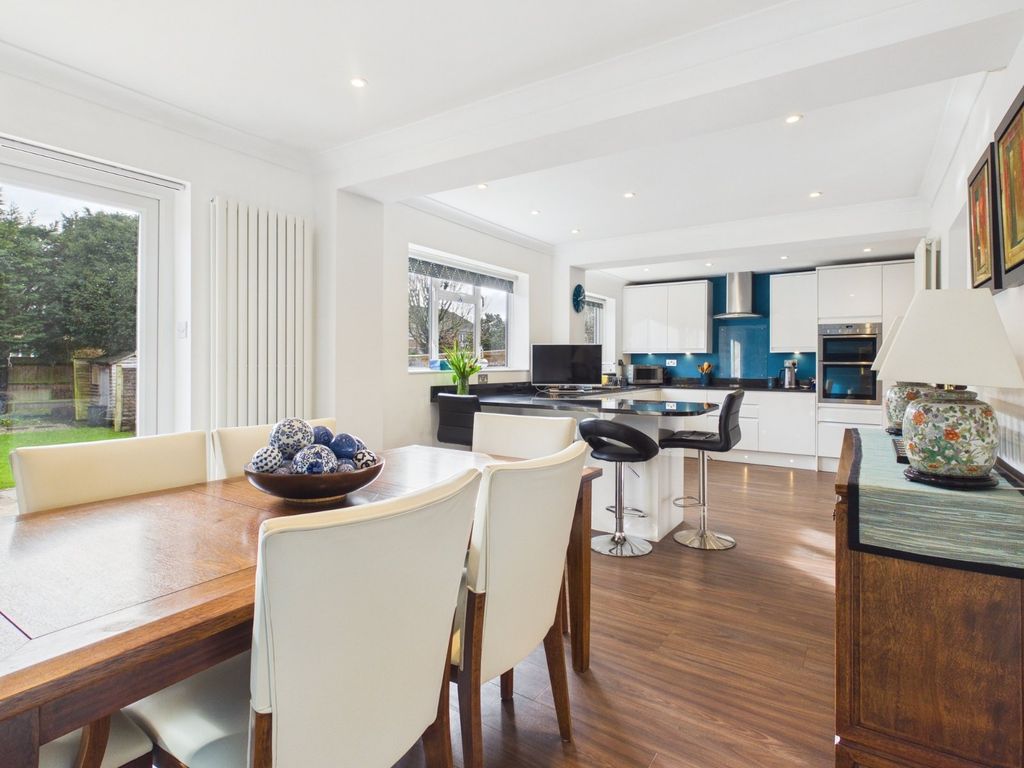 Property photo 2 of 21 Kitchen Dining Room